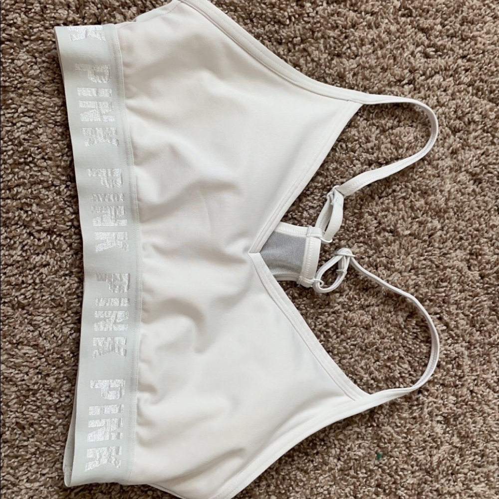 pink sports bra